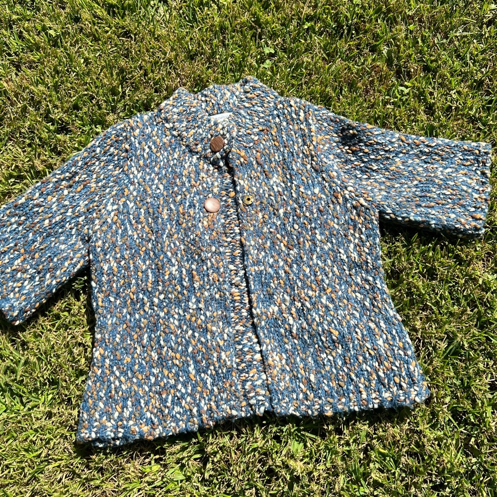 Liz Clairborne multi color top